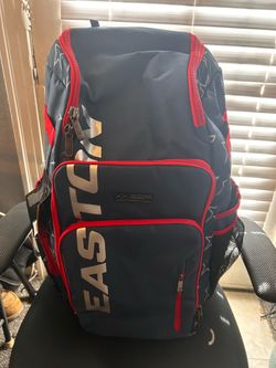 Easton Roadhouse Backpack Softball bag