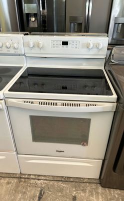 White Whirlpool GlassTop Electric Range
