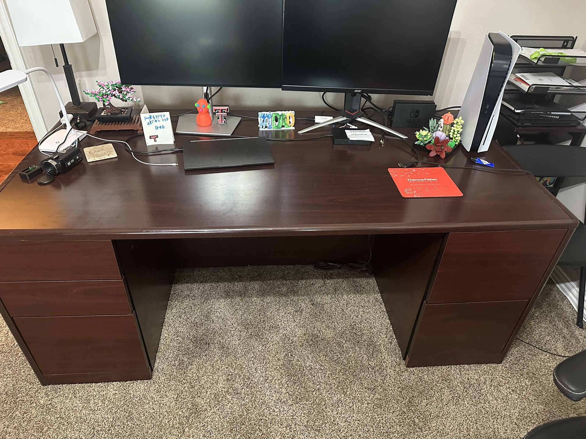 Office Desk