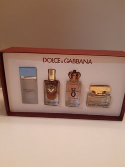 Brand New Dolce & Gabbana Minni Perfum Set