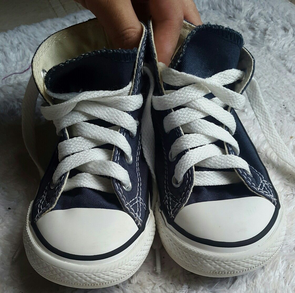 Toddler blue converse shoes Size 7