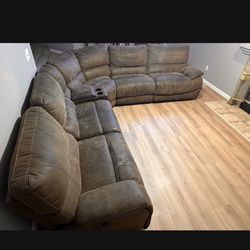 Sectional Sofa W Recliners