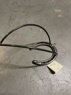 Horseshoe Wine Display Holder