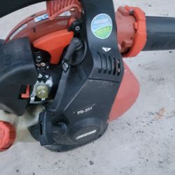 Echo Leaf Blower 85 Firm