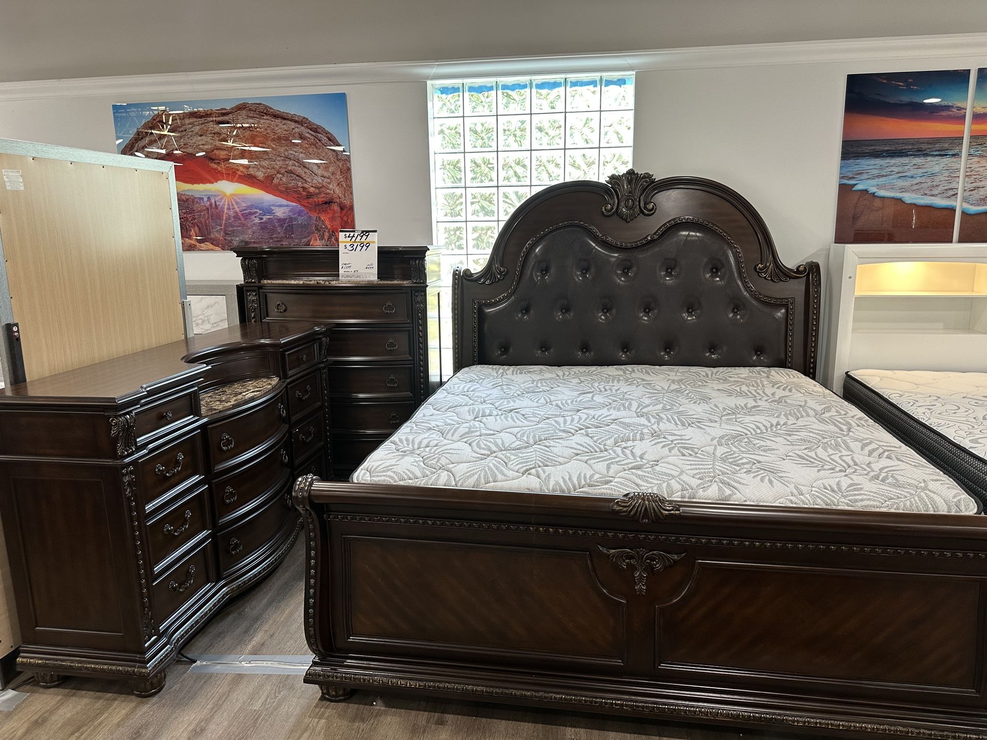 HUGE BEDROOM SALE on 5pc Sets start at $599 ๐บ๐ธ Sale Ends Monday!