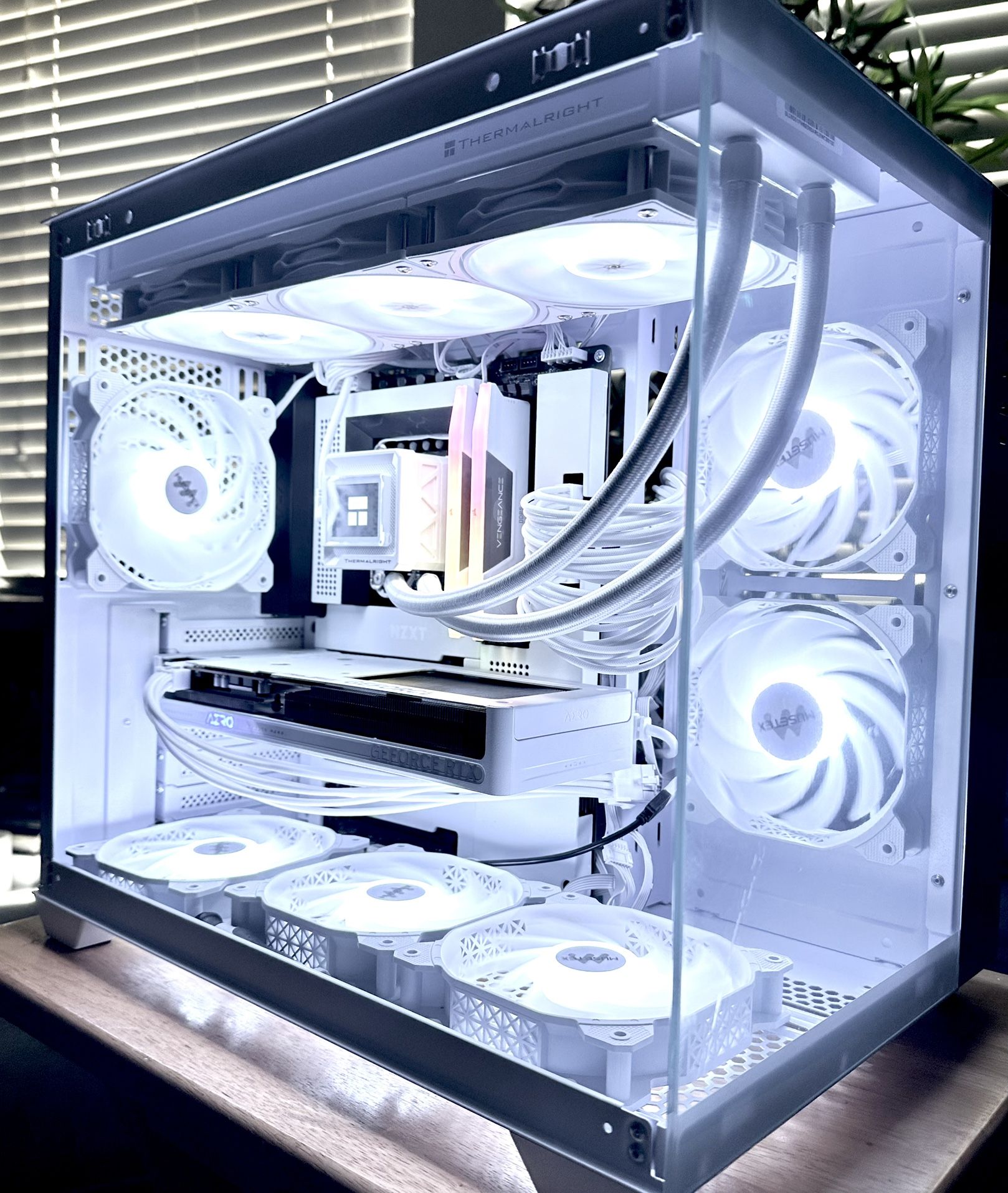 Gaming PC i7 RTX 5060 32GB DDR5