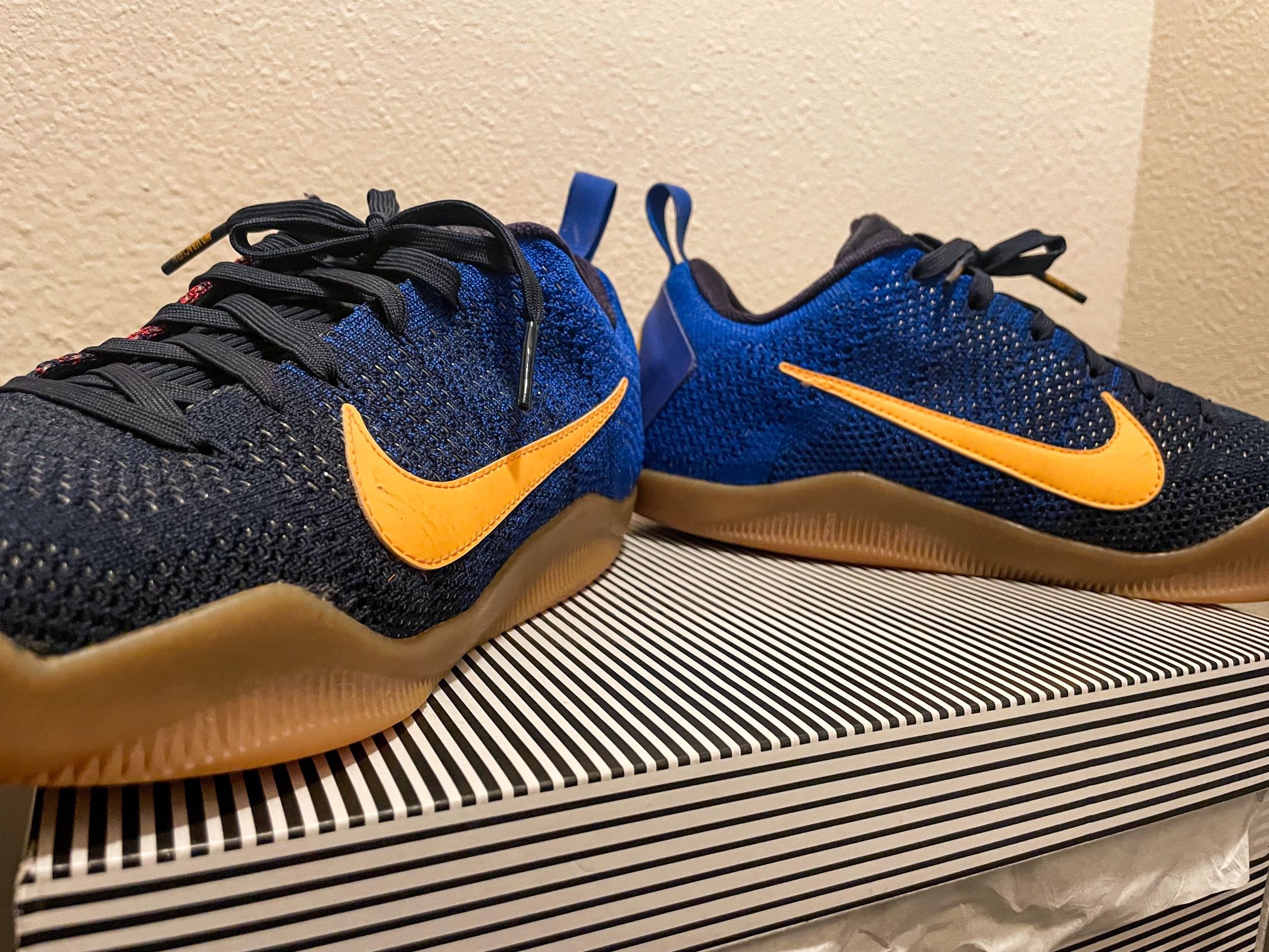 Kobe 11 mambacurial barcelona discount