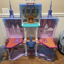 Frozen Themed Doll House