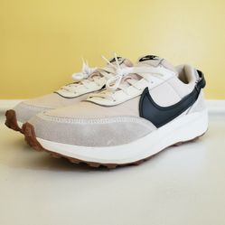 NIKE Women's Waffle Debut Athleisure Sneakers (10) Debut Sail Black
