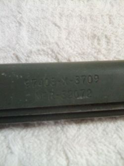 9 Vintage US Military Genuine Aluminum Tent Stakes 12" OD Green (97403-X-3709)