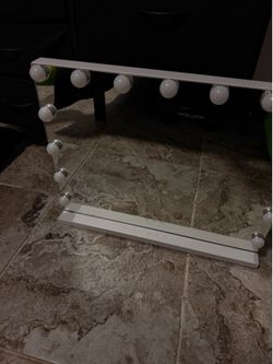vanity mirror