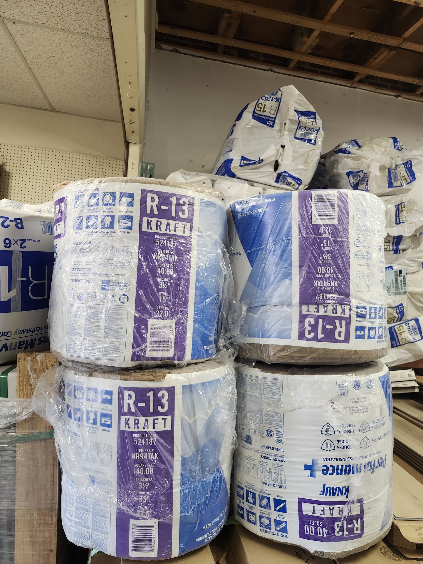 Knauf Insulation
R13 Kraft Faced 15 in. x 32 ft. Fiberglass Insulation Roll for 2x4 Wall - Sound-Reducing and Made in America (1-Roll)