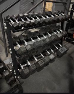 dumbbells 5-50lb with a 3-tier dumbbells rack