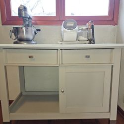 Rolling Kitchen Island