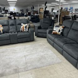 2pc Sofa and Loveseat with 4 Recliners 