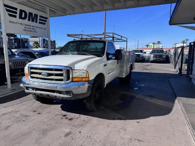 1999 Ford F450 Super Duty Regular Cab & Chassis