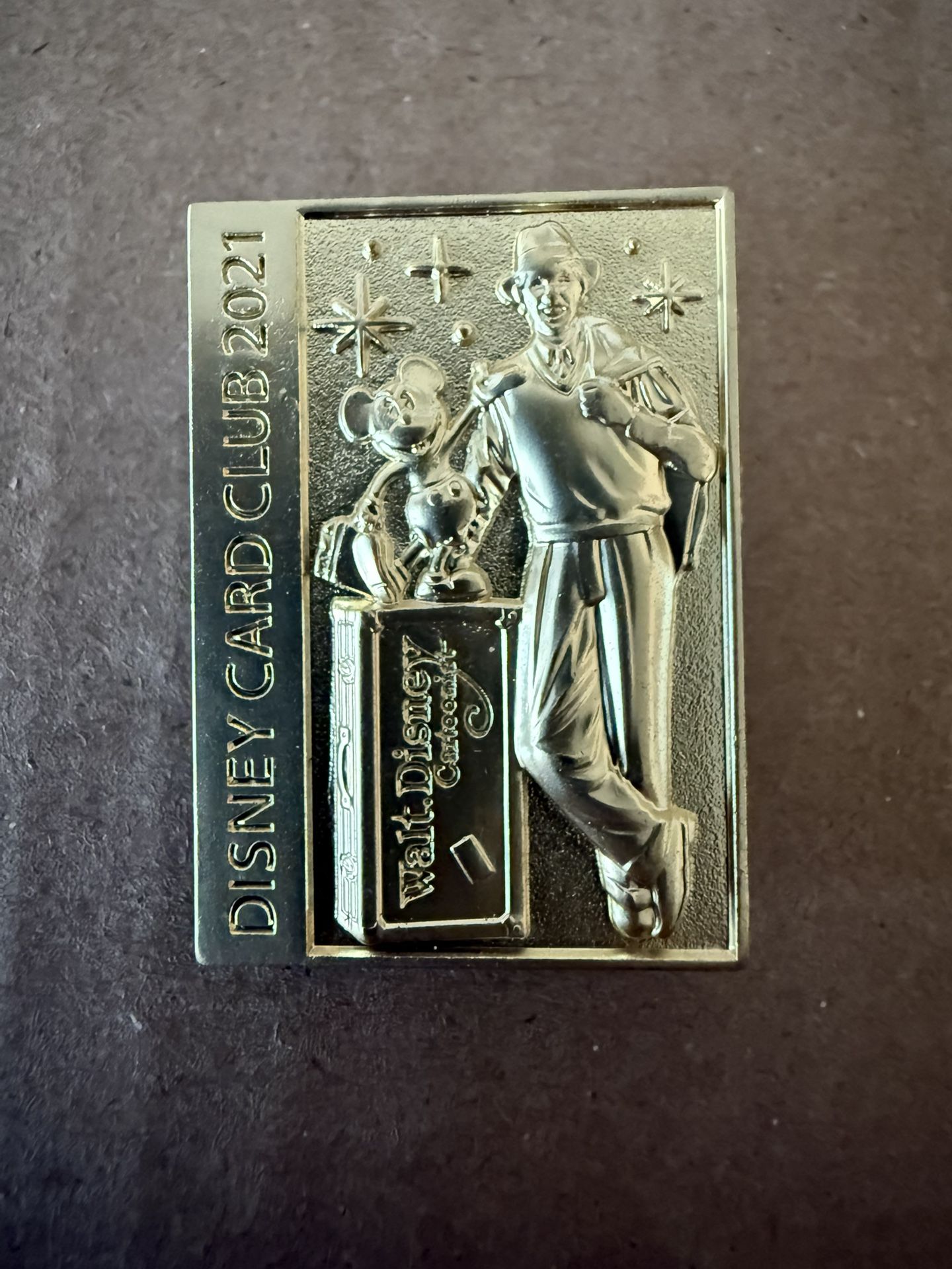 Disney Walt and Mickey Exclusive Partners Statue Pin