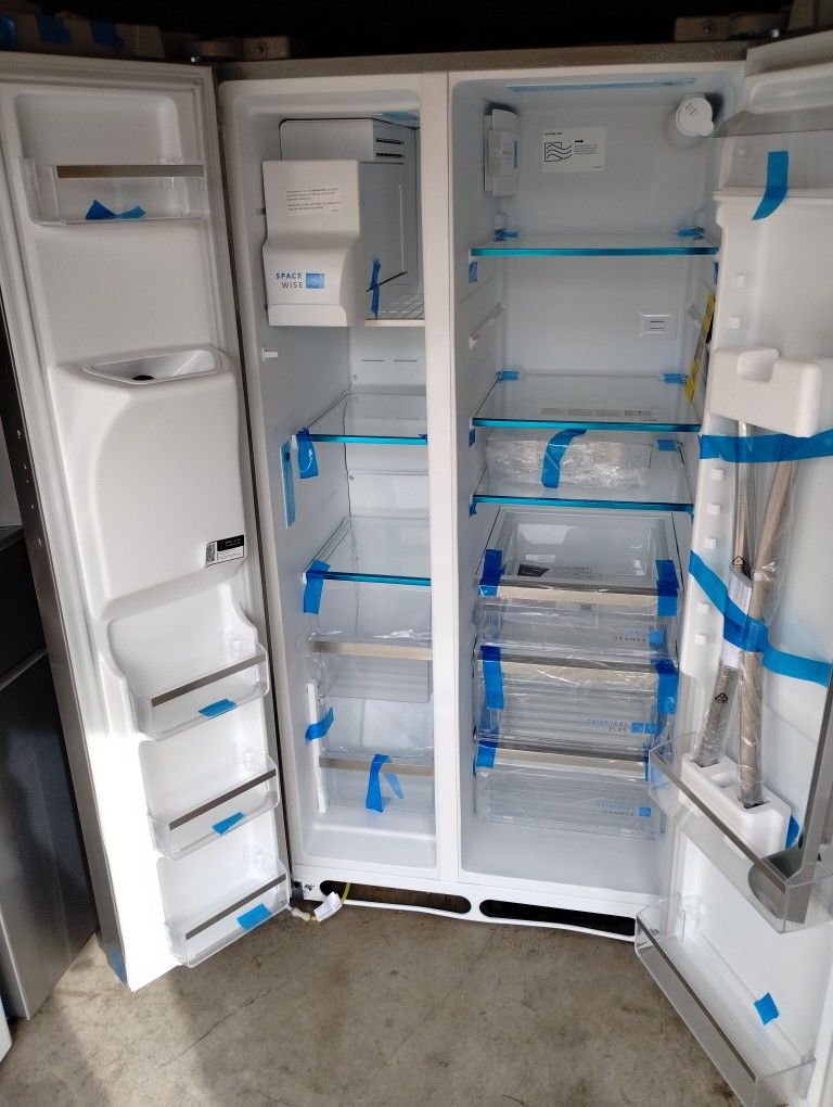 💯🔥Frigidaire Gallery Refrigerator New 🆕🎁