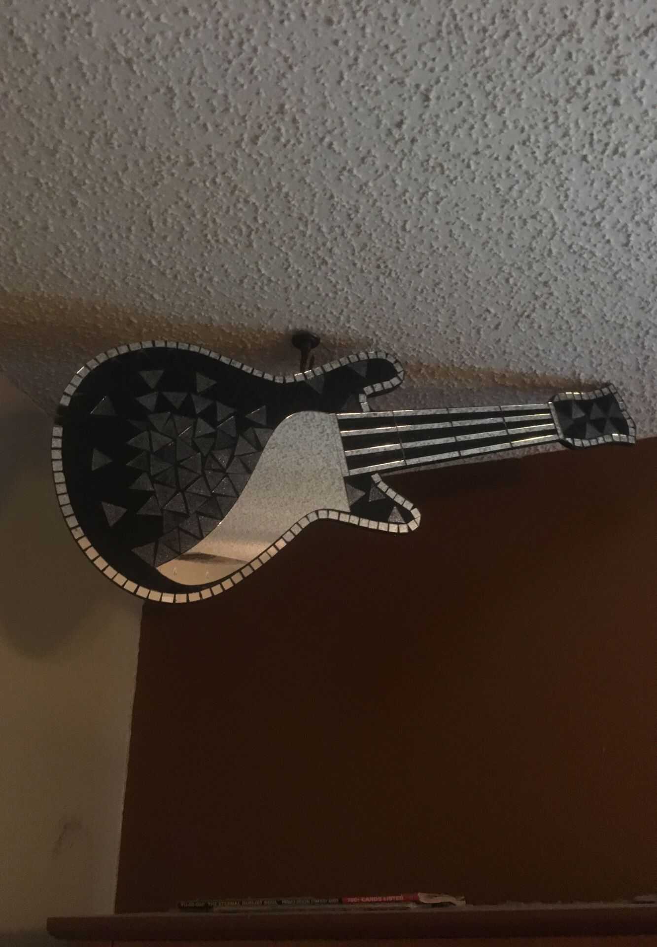 Decorative guitar