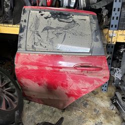 2017 hond fit rear left door part