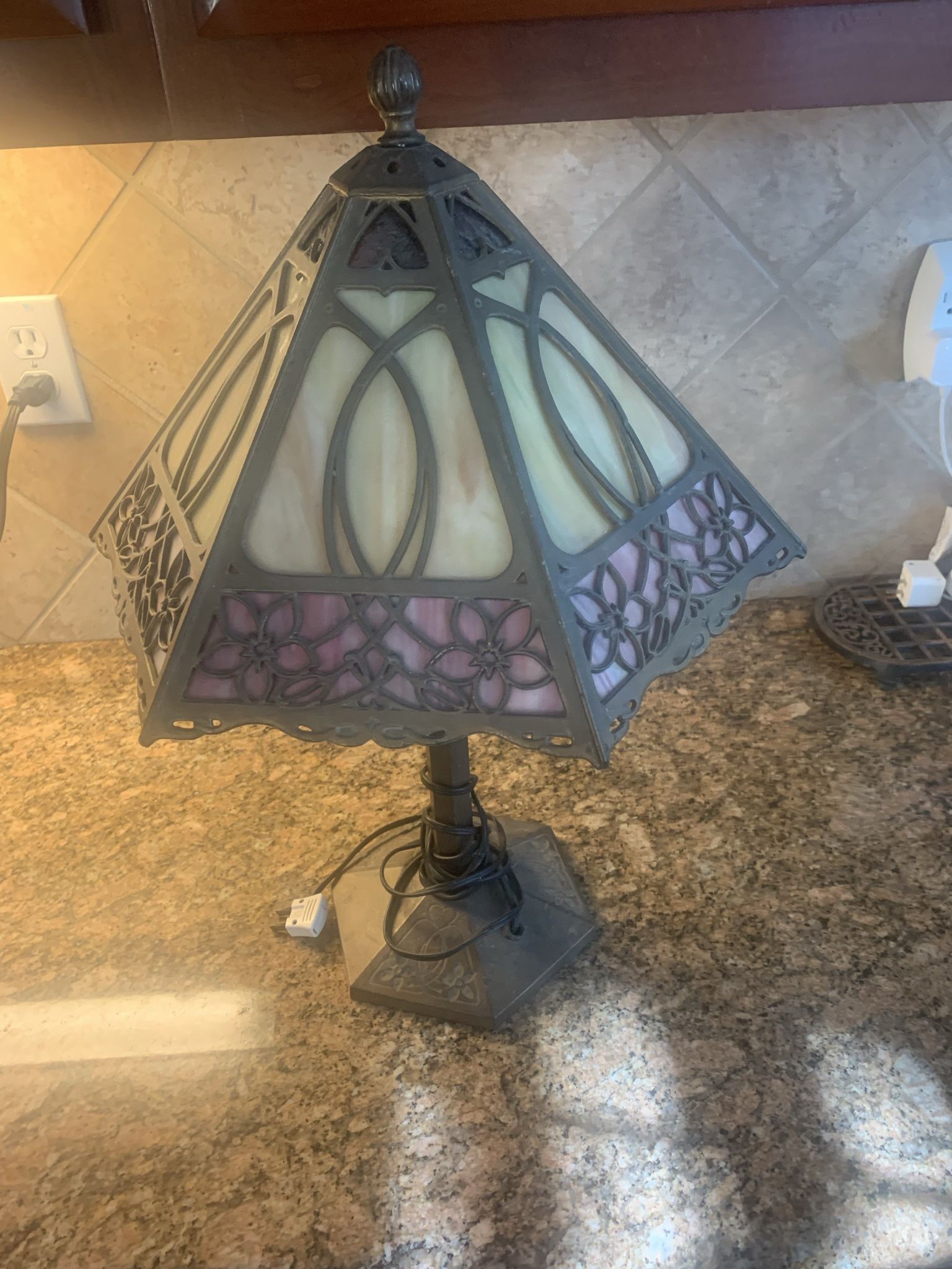 Rare Vintage Tiffany Style Lamp