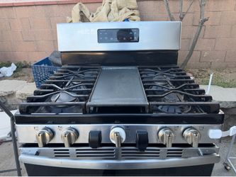 GE 30" Free-Standing Gas Range