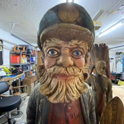 Vintage 32” Hand-Carved Wooden Sea Captain – Nautical Folk Art 🌊
