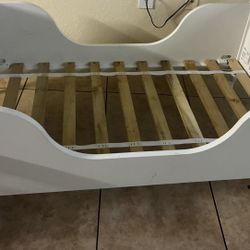 Toddler Bed 