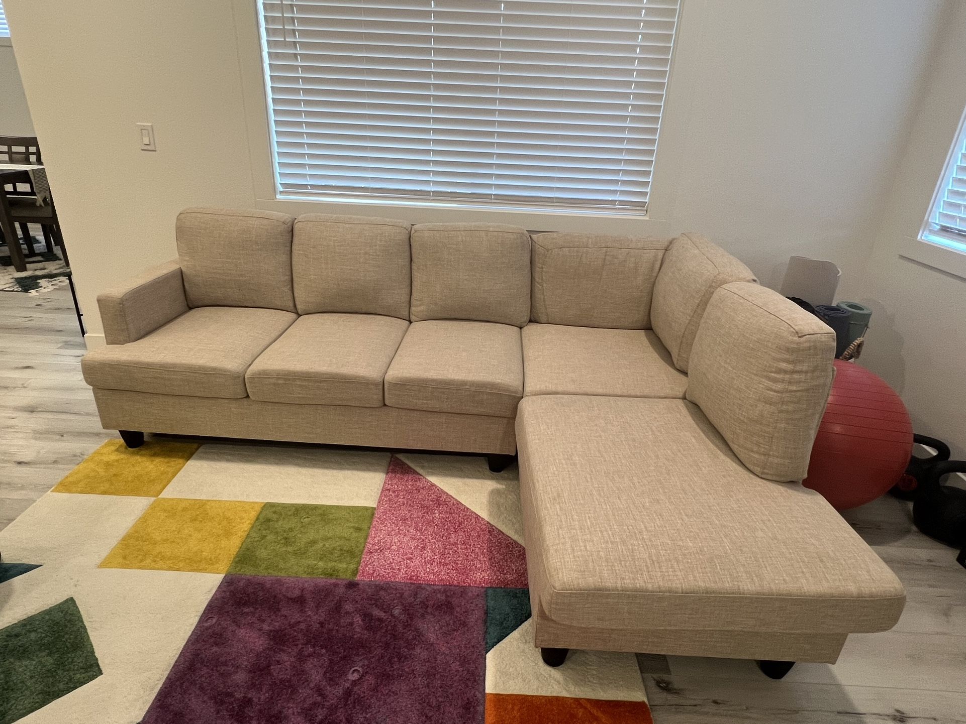 Hiller 95.2” Wide Sofa & Chaise
