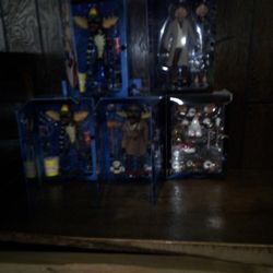 Action Figures 