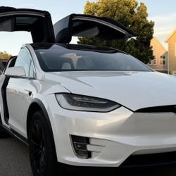 2016 Tesla Model X 