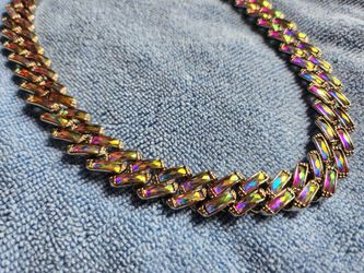 18 Inch White Gold Plated With Unique Stones