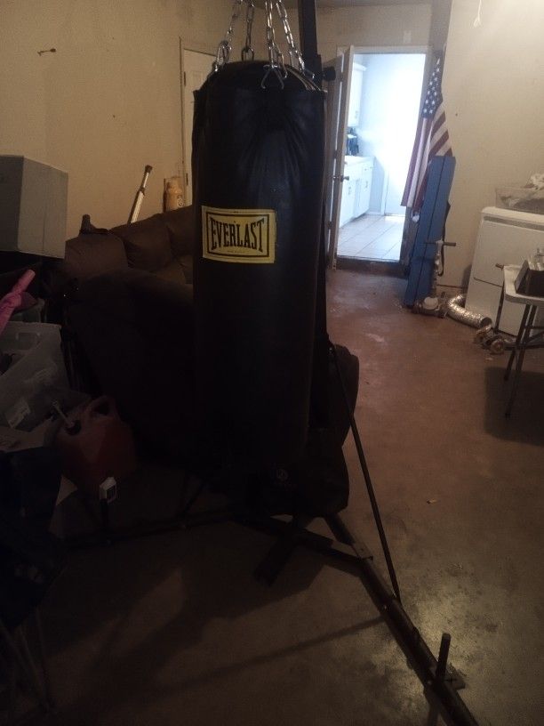 Punching Bag And Equipment And Stand for Sale in Oklahoma City, OK