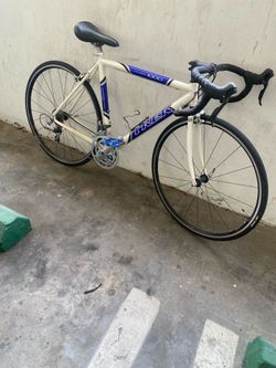 Trek Alpha series 1000 aluminum frame
