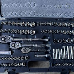 Socket Wrench Set
