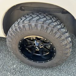 Razr Mt 295/70/18