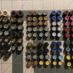 Hot wheels - Real Riders / Rubber tires