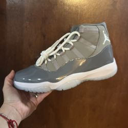 Jordan 11 Men Size 7, 7.5, 8, 8.5, 9, 9.5, 10, 10.5, 11, 13