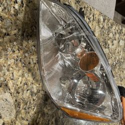 Nissan Altima Headlight 