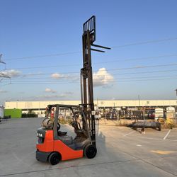 2018 Toyota Forklift 8FGU25