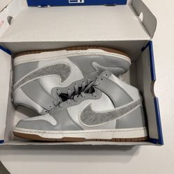 Nike Dunk High University Chenille Swoosh Light Smoke Grey