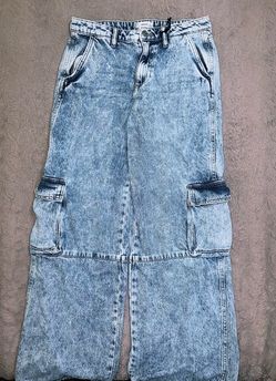 Forever 21 Acid Wash Cargo Jeans - Medium