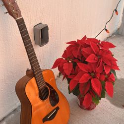 Junior Guitar Yamaha For sale