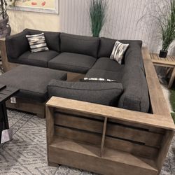 5pc Wooden Sectional With Ottoman 