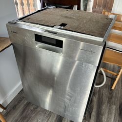 Free Bosch Super Silence Plus Dishwasher