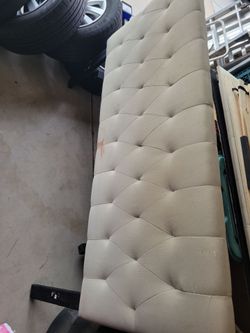 Full size bed