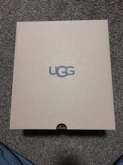 UGG Classic Short Cherry Blossom size 7