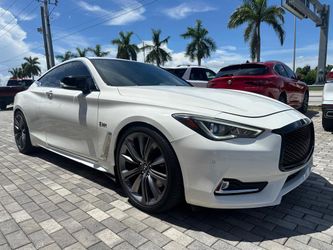 2017 INFINITI Q60