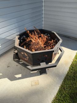 Octagonal Steel Outdoor Fire Pit
