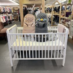 Jenny Lind White Crib With Toddler Rail